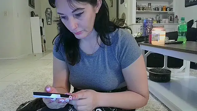 Snapshot of CrystalLakeXO chatting on 10-29-25, 06:26 CrystalLakeXO online show from 10-29-25, 06:26