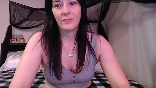CrystalLakeXO online show from 07-16-26, 08:20