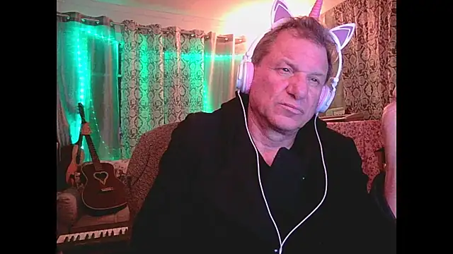 Snapshot of coryassman chatting on 12-10-24, 07:58 coryassman online show from 12-10-24, 07:58