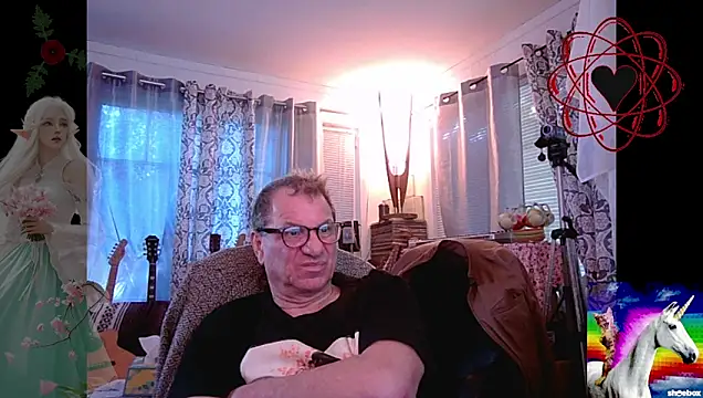 Snapshot of coryassman chatting on 10-08-25, 10:40 coryassman online show from 10-08-25, 10:40