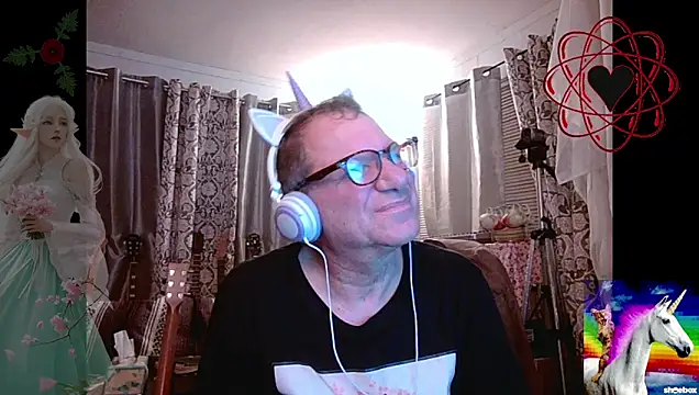 Snapshot of coryassman chatting on 10-09-25, 12:47 coryassman online show from 10-09-25, 12:47