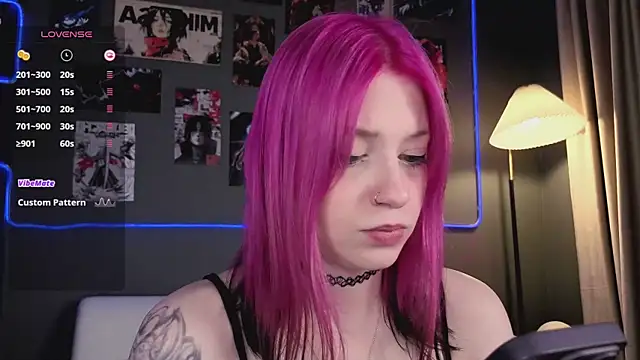 arielabradberry online show from 06-01-26, 04:20
