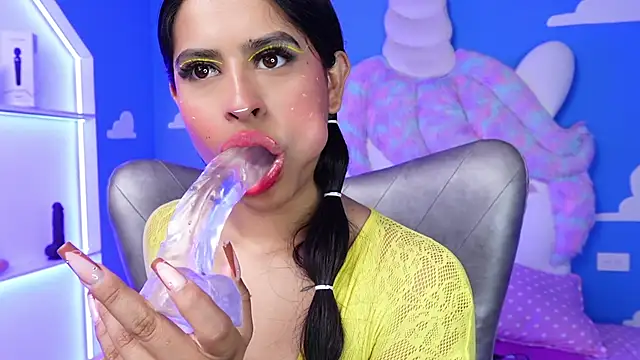 miss romyna online show from 01-29-25, 11:09