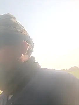 lovesuna online show from 02-14-25, 04:37