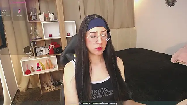 Imkitty-Horny online show from 02-05-25, 04:06