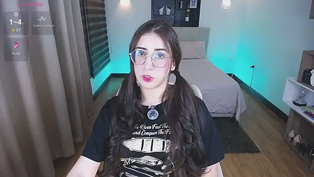 Imkitty-Horny online show from 04-11-26, 02:49