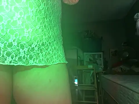 Snapshot of fatpus1169 chatting on 09-17-25, 04:52 fatpus1169 online show from 09-17-25, 04:52