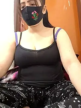 Snapshot of Anjel_Sadia chatting on 01-10-26, 01:02 Anjel Sadia online show from 01-10-26, 01:02