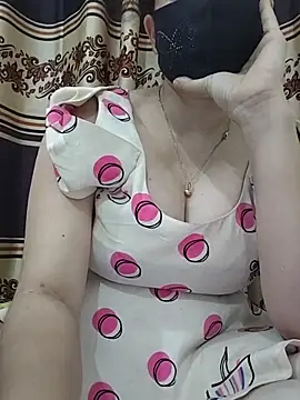 Snapshot of Anjel_Sadia chatting on 05-20-26, 02:12 Anjel Sadia online show from 05-20-26, 02:12