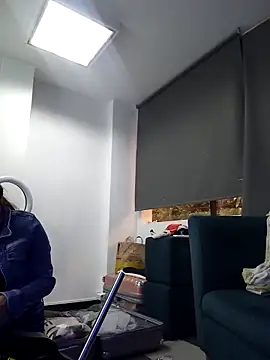 AnthonelaDuque online show from 12-01-25, 11:37