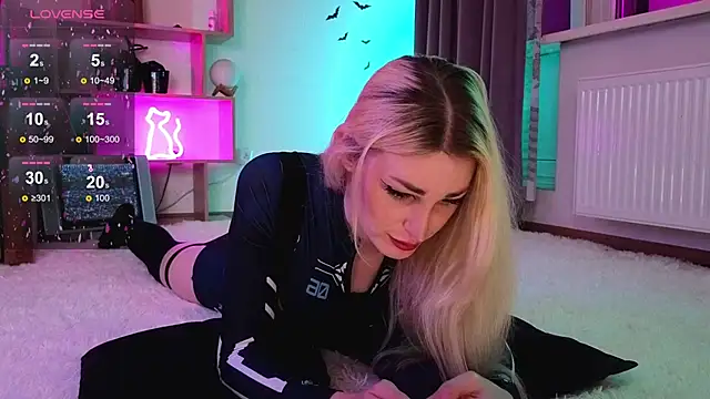 Inchcaser  online show from 10-26-25, 07:31