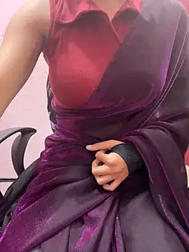 Snapshot of lallela chatting on 01-05-25, 06:24 lallela online show from 01-05-25, 06:24