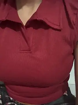 Snapshot of lallela chatting on 01-19-25, 01:12 lallela online show from 01-19-25, 01:12