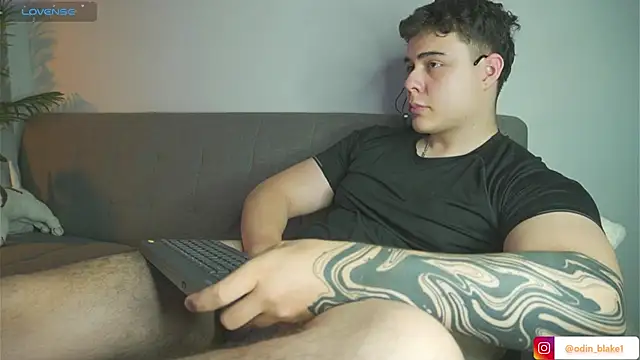 Snapshot of odin_blake chatting on 01-08-25, 02:14 odin blake online show from 01-08-25, 02:14