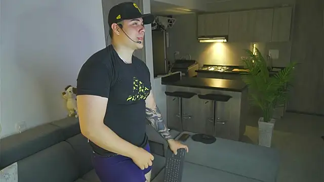 Snapshot of odin_blake chatting on 01-29-25, 03:33 odin blake online show from 01-29-25, 03:33