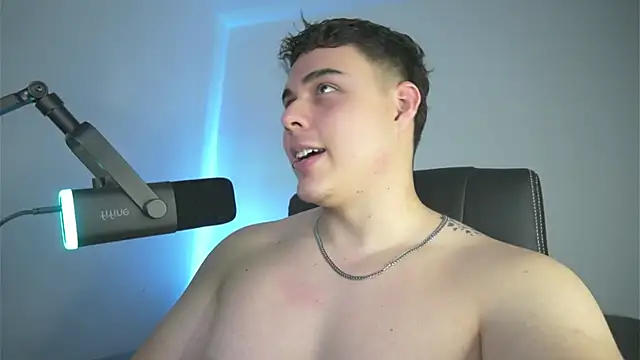 Snapshot of odin_blake chatting on 02-27-25, 02:42 odin blake online show from 02-27-25, 02:42