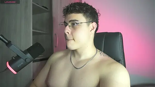 Snapshot of odin_blake chatting on 03-09-25, 12:10 odin blake online show from 03-09-25, 12:10