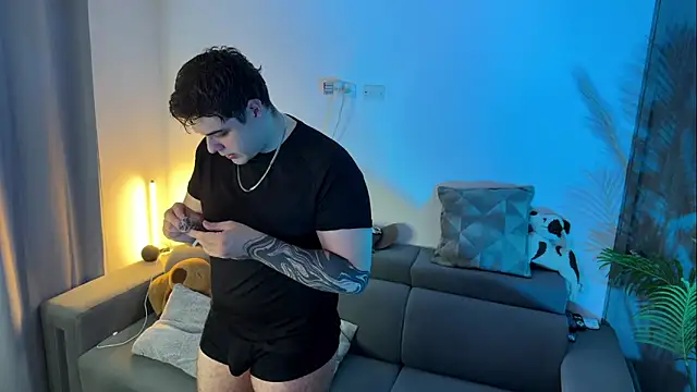 Snapshot of odin_blake chatting on 10-15-25, 01:50 odin blake online show from 10-15-25, 01:50