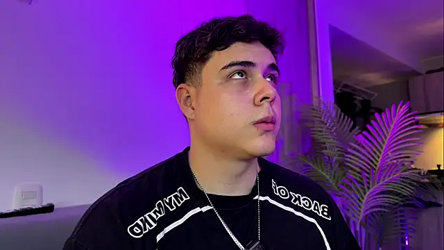 Snapshot of odin_blake chatting on 11-09-25, 02:10 odin blake online show from 11-09-25, 02:10