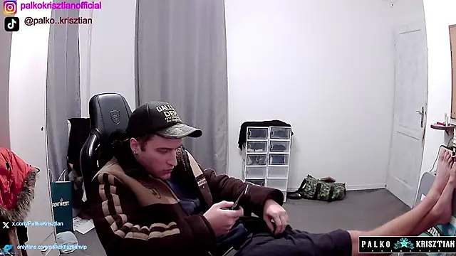 Snapshot of PKrisztian chatting on 01-18-26, 08:12 PKrisztian online show from 01-18-26, 08:12