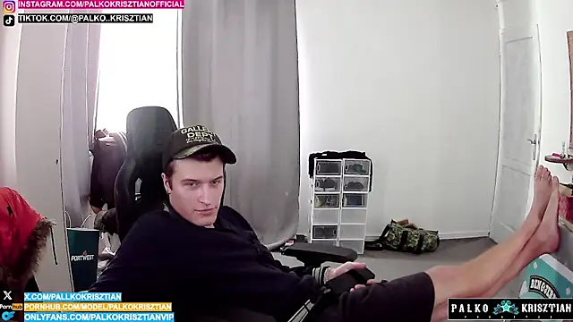 Snapshot of PKrisztian chatting on 02-03-26, 12:43 PKrisztian online show from 02-03-26, 12:43