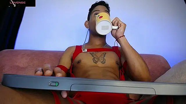 Palo santo online show from 04-01-26, 05:32