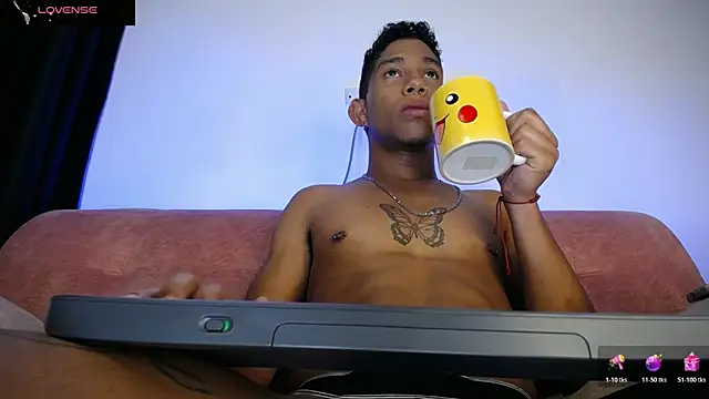 Palo santo online show from 04-03-26, 08:12