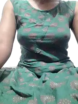 rituporna2004 online show from 01-16-25, 12:55