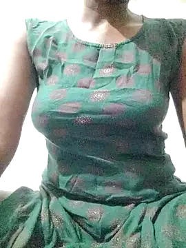 rituporna2004 online show from 03-19-25, 02:46