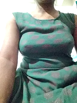 rituporna2004 online show from 02-07-26, 02:43