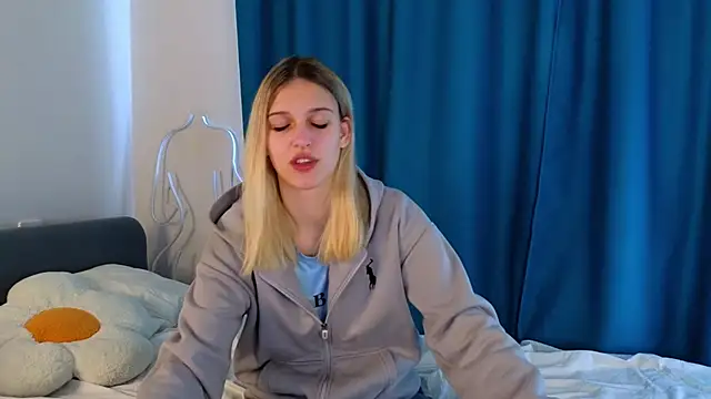 Snapshot of KimberliDean chatting on 02-26-25, 08:04 KimberliDean online show from 02-26-25, 08:04