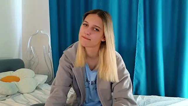 Snapshot of KimberliDean chatting on 02-26-25, 04:14 KimberliDean online show from 02-26-25, 04:14