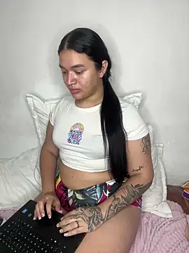 GemaGranadoss online show from 03-02-25, 05:54