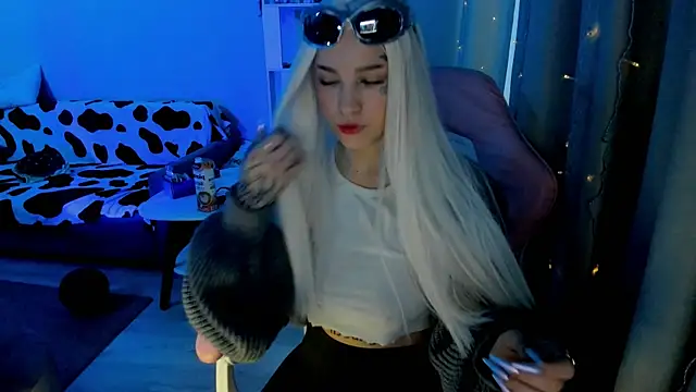 Ledy WWWII online show from 01-03-25, 01:47