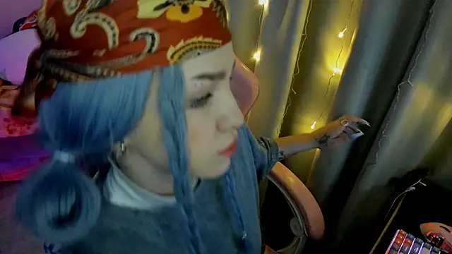 Ledy WWWII online show from 01-11-25, 02:58