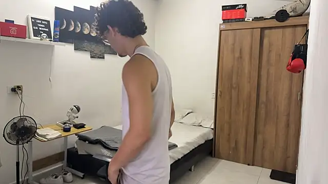 Kisan Smith online show from 11-15-25, 02:20