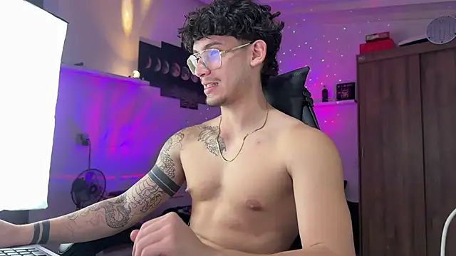 Kisan Smith online show from 04-11-26, 08:18