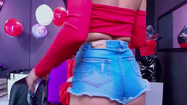 Juliet Nasty online show from 02-14-25, 06:51