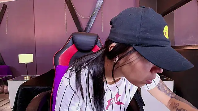 Juliet Nasty online show from 03-04-25, 12:44