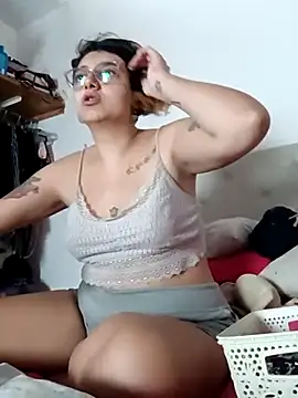 ConeNella online show from 03-12-25, 03:18