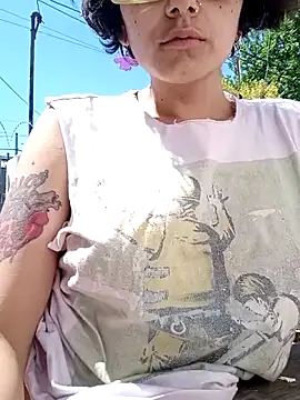 ConeNella online show from 10-11-25, 04:49