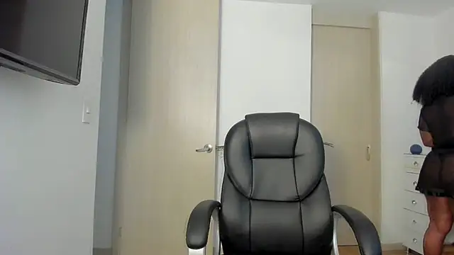 charlotte tiller online show from 04-14-26, 05:57