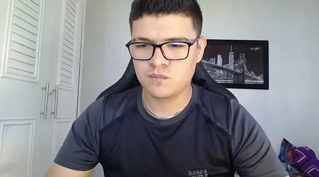 Snapshot of Plug_Control chatting on 01-30-25, 01:53 Plug Control online show from 01-30-25, 01:53