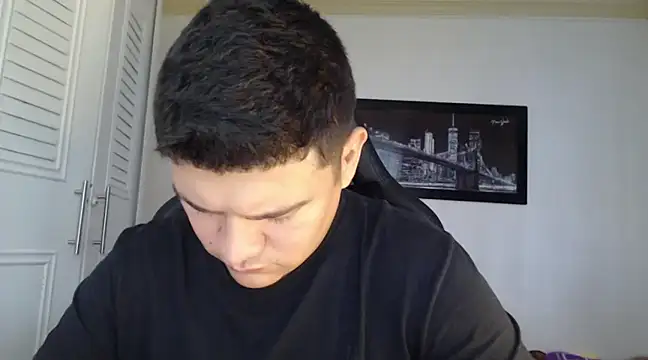 Snapshot of Plug_Control chatting on 02-10-25, 01:44 Plug Control online show from 02-10-25, 01:44