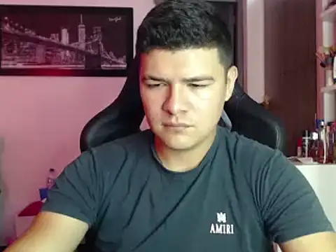 Snapshot of Plug_Control chatting on 02-25-25, 03:49 Plug Control online show from 02-25-25, 03:49