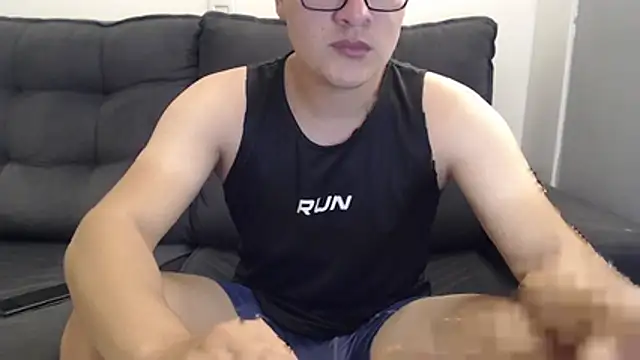 Plug Control online show from 05-08-26, 11:21