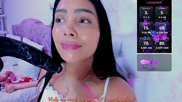 Snapshot of evelinn_belen chatting on 06-18-26, 05:28 evelinn belen online show from 06-18-26, 05:28