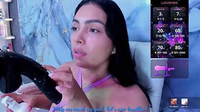 Snapshot of evelinn_belen chatting on 06-26-26, 01:04 evelinn belen online show from 06-26-26, 01:04