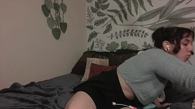 punkpuppy  online show from 03-06-25, 02:19