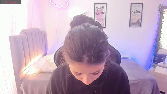 Amy joones online show from 01-29-25, 01:28